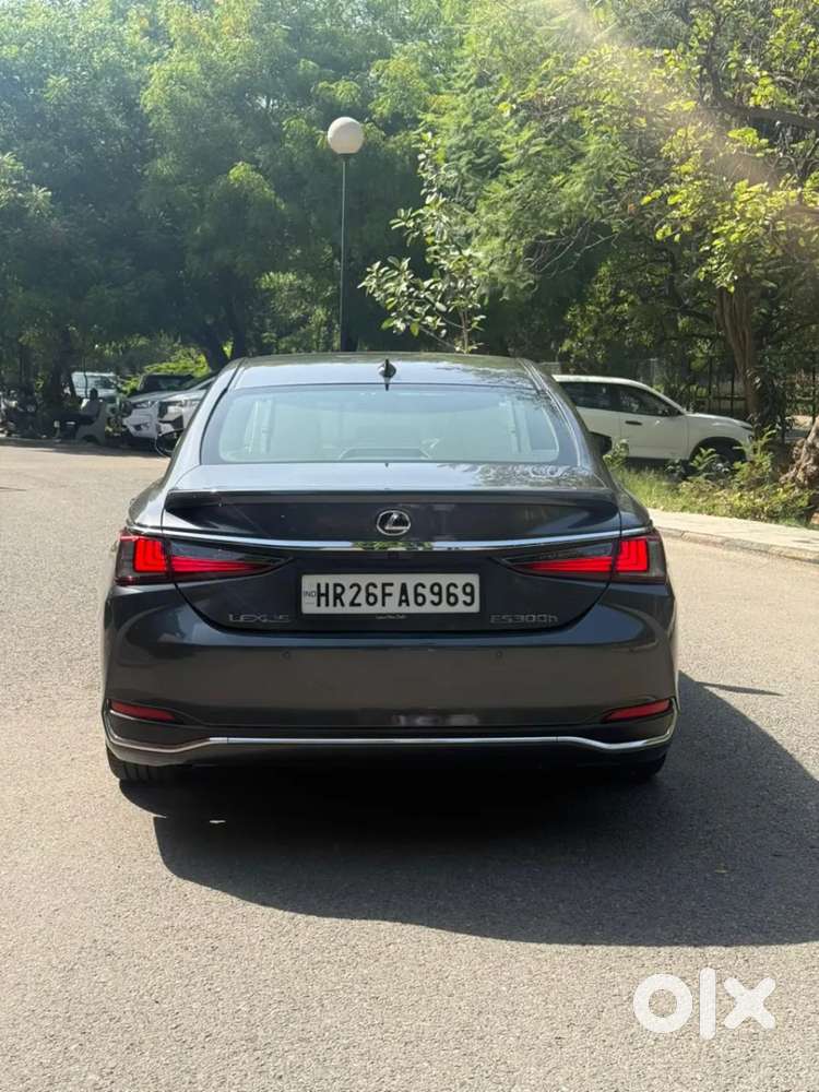 Lexus Es, 2023, Petrol