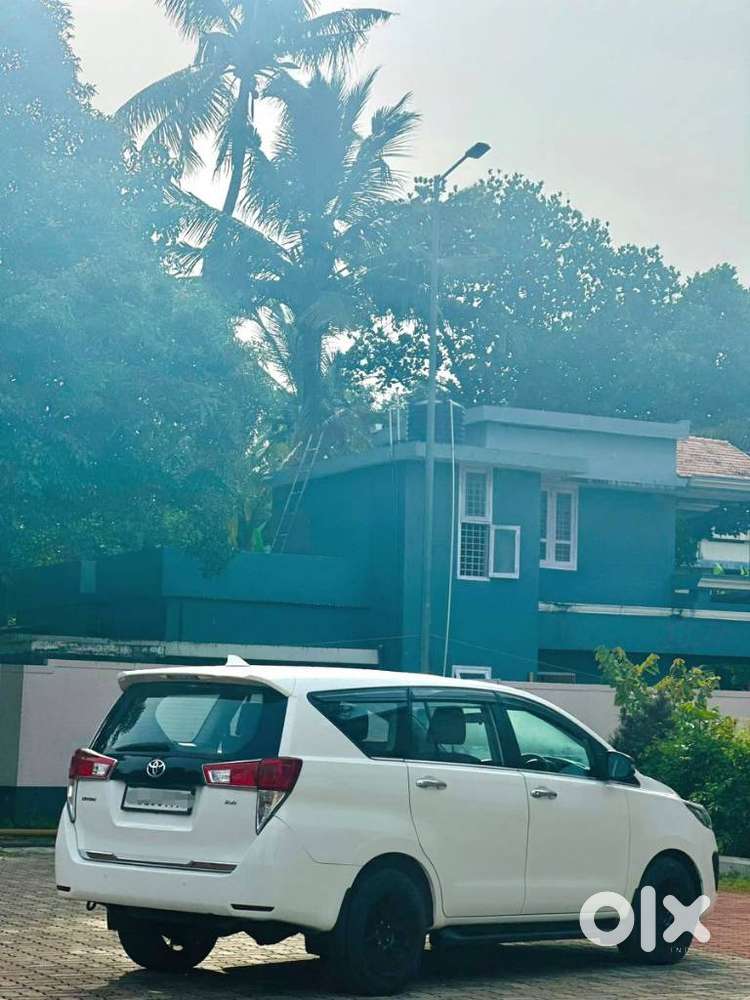 Toyota Innova Crysta 2.8 Gx At 7 Str, 2018, Diesel