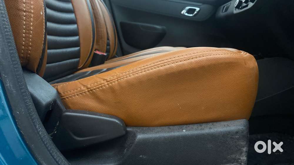 Renault Kwid 2019-ongoing 1.0 Rxt Amt (o), 2020, Petrol