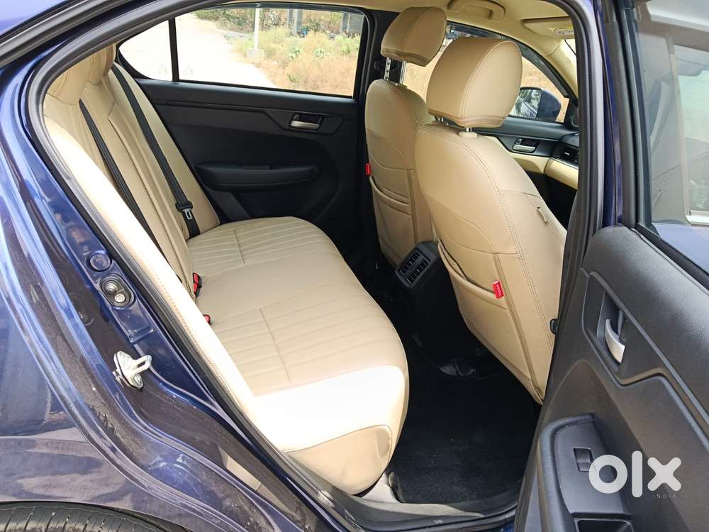 Honda Amaze Zx 1.2 Petrol Mt, 2025, Petrol