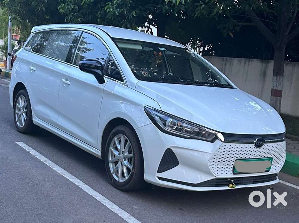 2022 Byd E6 Automatic