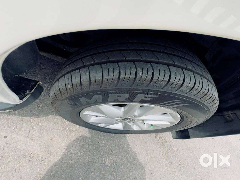 Toyota Innova Crysta 2.7 Gx Mt, 2016, Diesel
