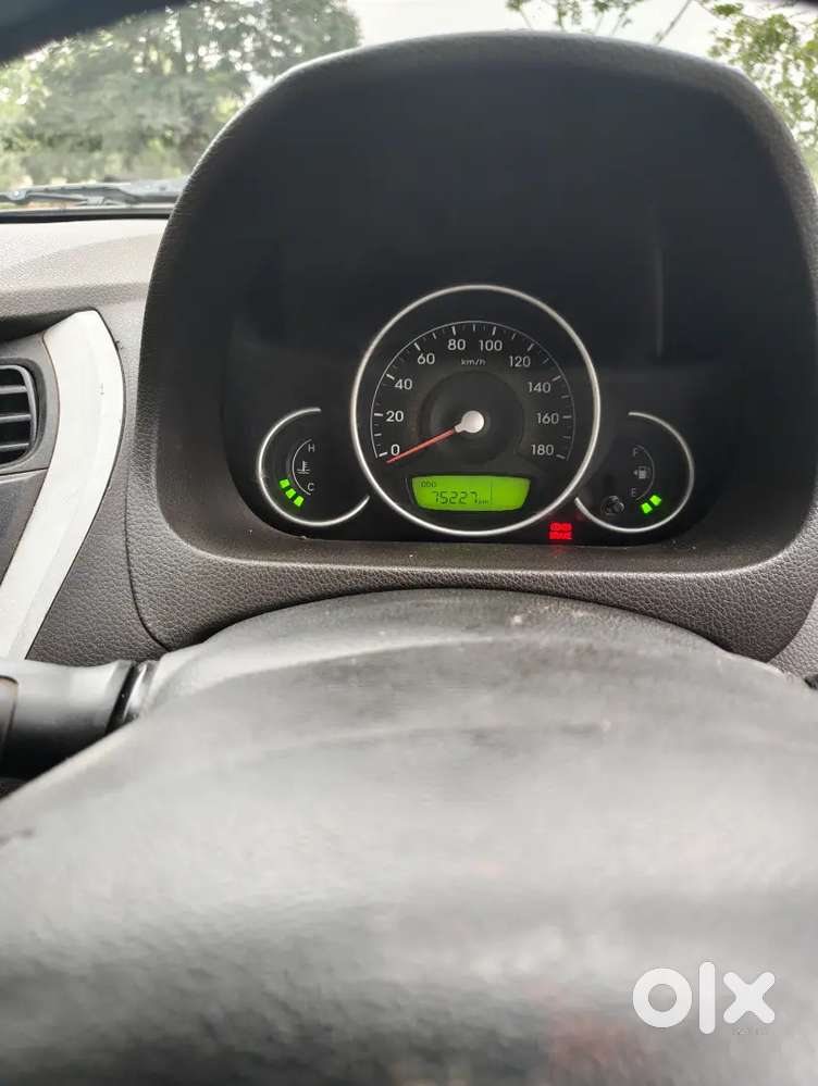Hyundai Eon Era Plus 2011 Petrol Manual