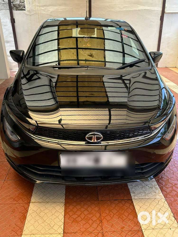 Tata Altroz Xz+ 2022 Dark Edition