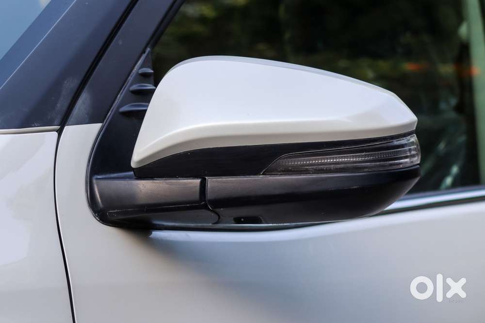 Toyota Fortuner Leader Edition (at), 2025, Diesel