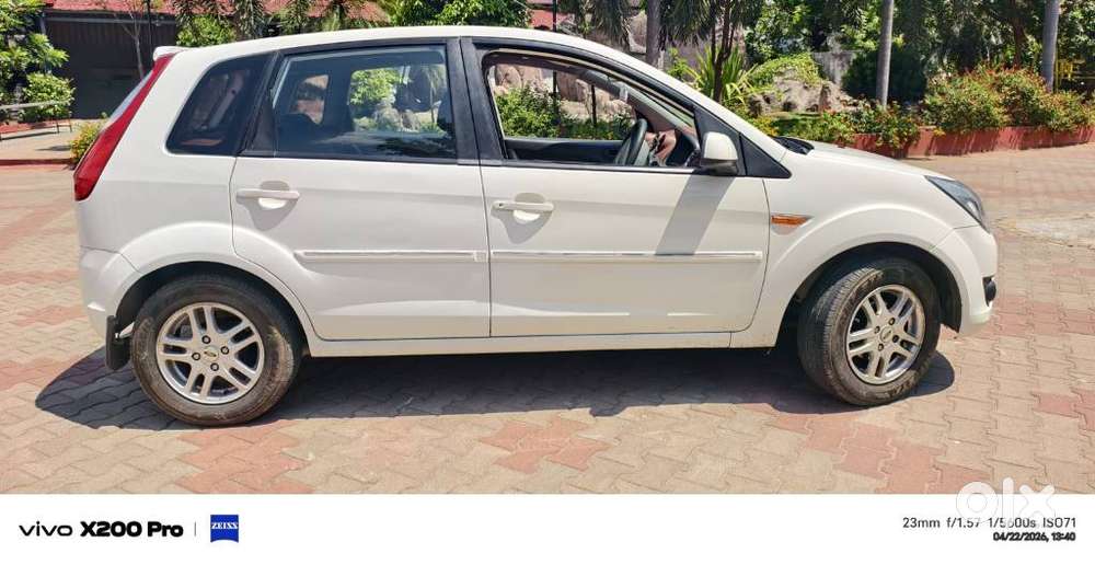 Ford Figo 2010-2012 Diesel Zxi, 2011, Diesel