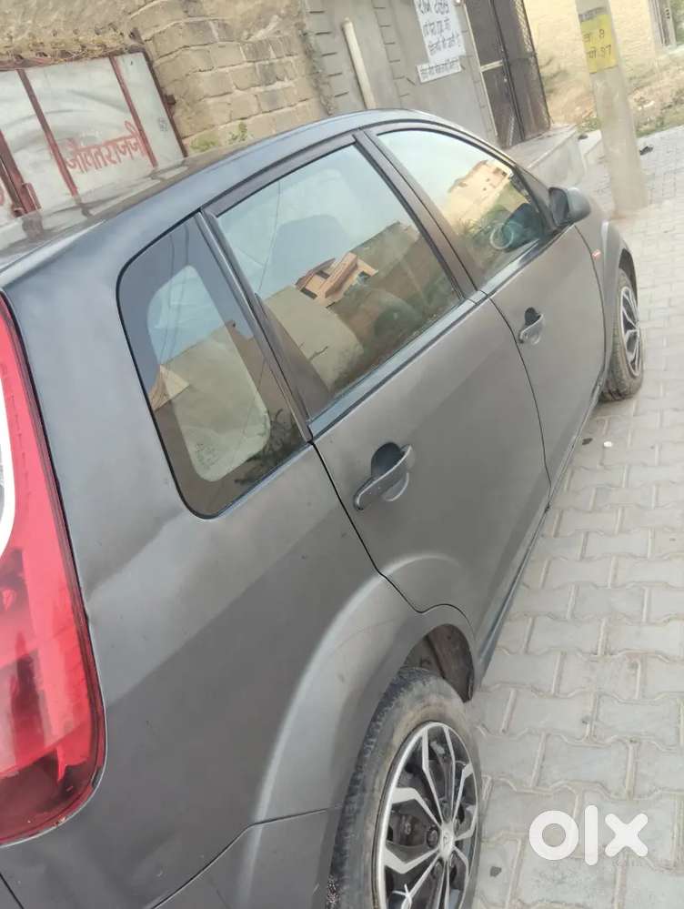 Ford Figo 2010