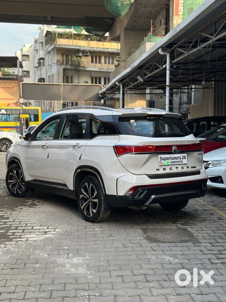 Mg Hector Plus Saavy Pro 1.5 Turbo Petrol Cvt 2024 Model