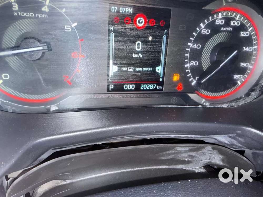 Mahindra Thar Lx Hard Top Petrol At Rwd, 2024, Petrol