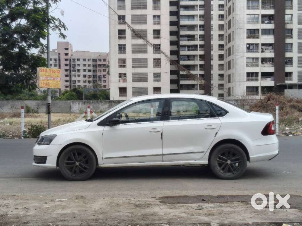 Skoda Rapid 1.6 Mpi Style, 2020, Petrol