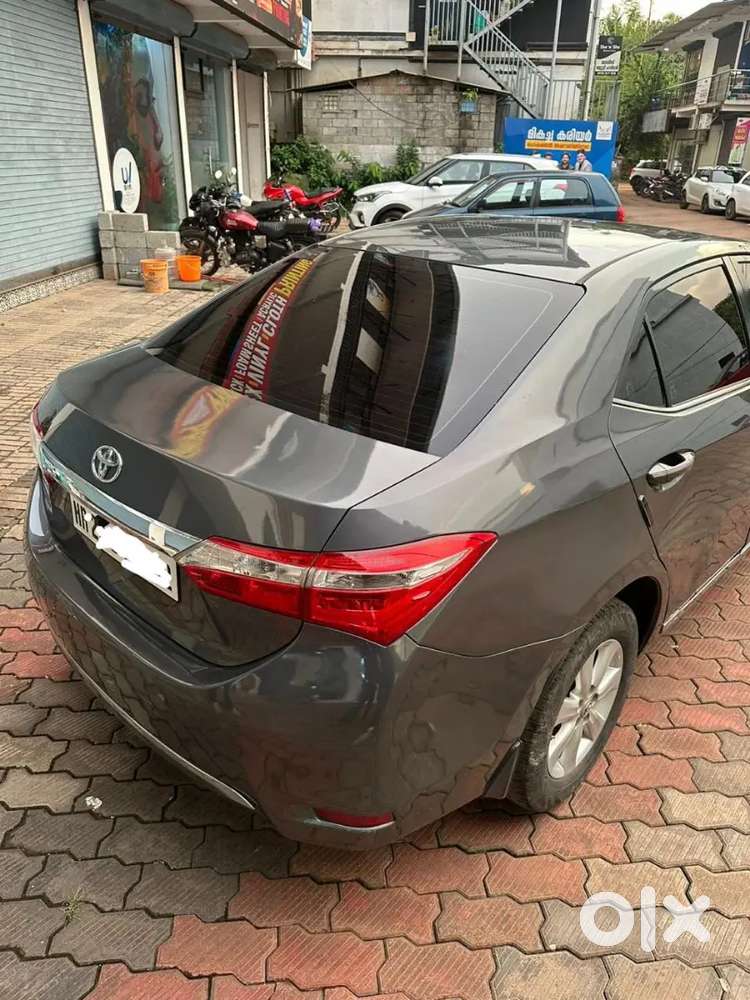 Toyota Corolla Altis 2014