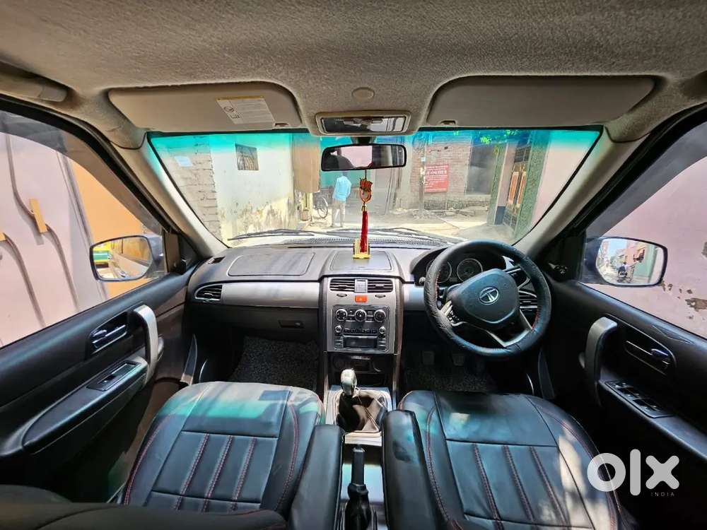 Tata Safari Storme 2018 August