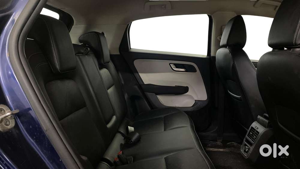 Tata Altroz 1.2 Xza Plus, 2022, Petrol