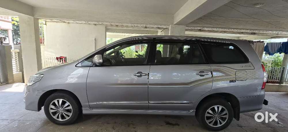 Toyota Innova Z 2015 Diesel Well Maintained
