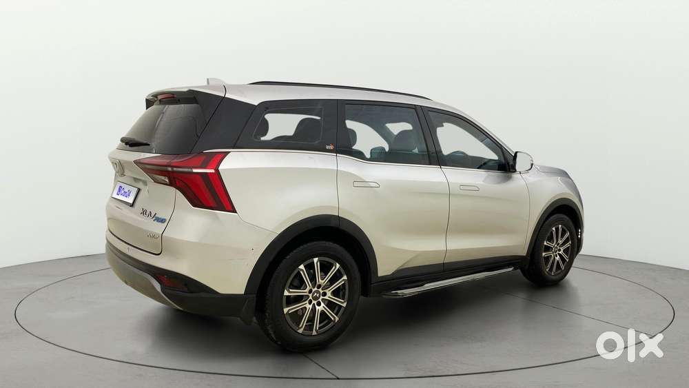 Mahindra Xuv700 2.0 Ax 7 Petrol Mt Str, 2021, Petrol