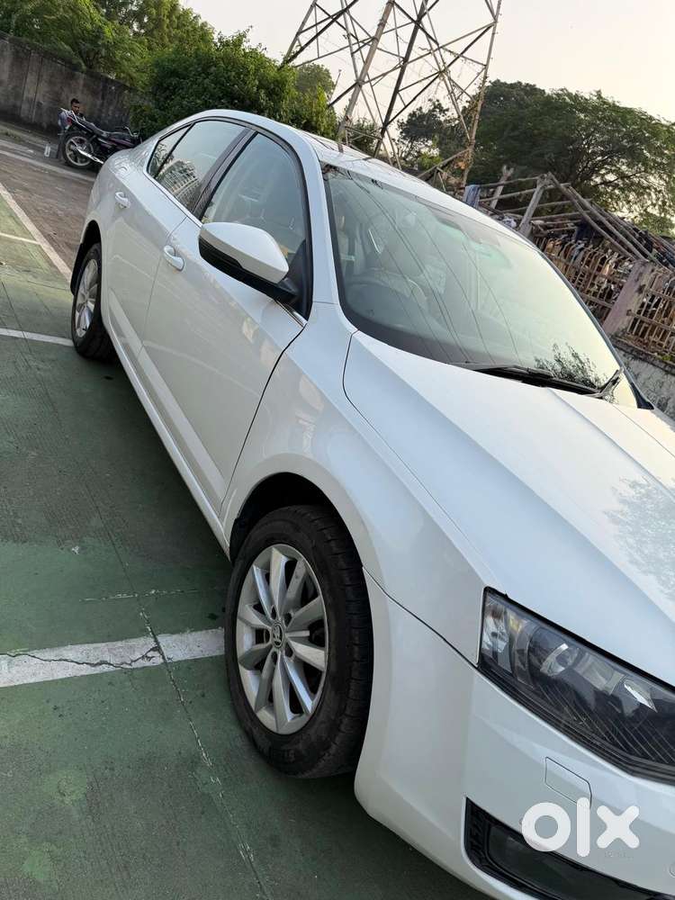 Skoda Octavia Facelift Essence, 2013, Diesel