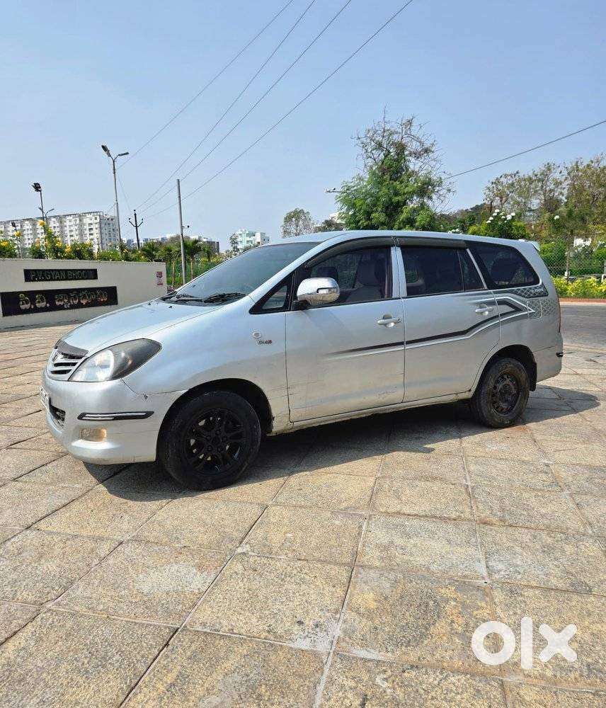 Toyota Innova 2.5 G (diesel) 7 Seater, 2008, Diesel