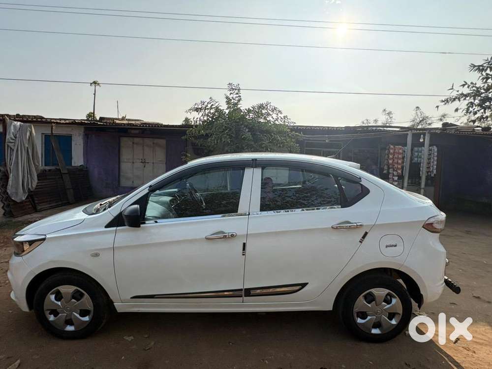Tata Tigor 2024 Petrol Well Maintained