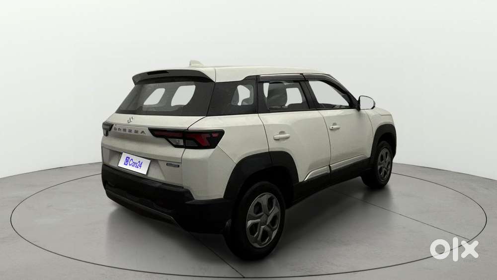 Maruti Suzuki Vitara Brezza 1.5 Vxi At, 2023, Petrol