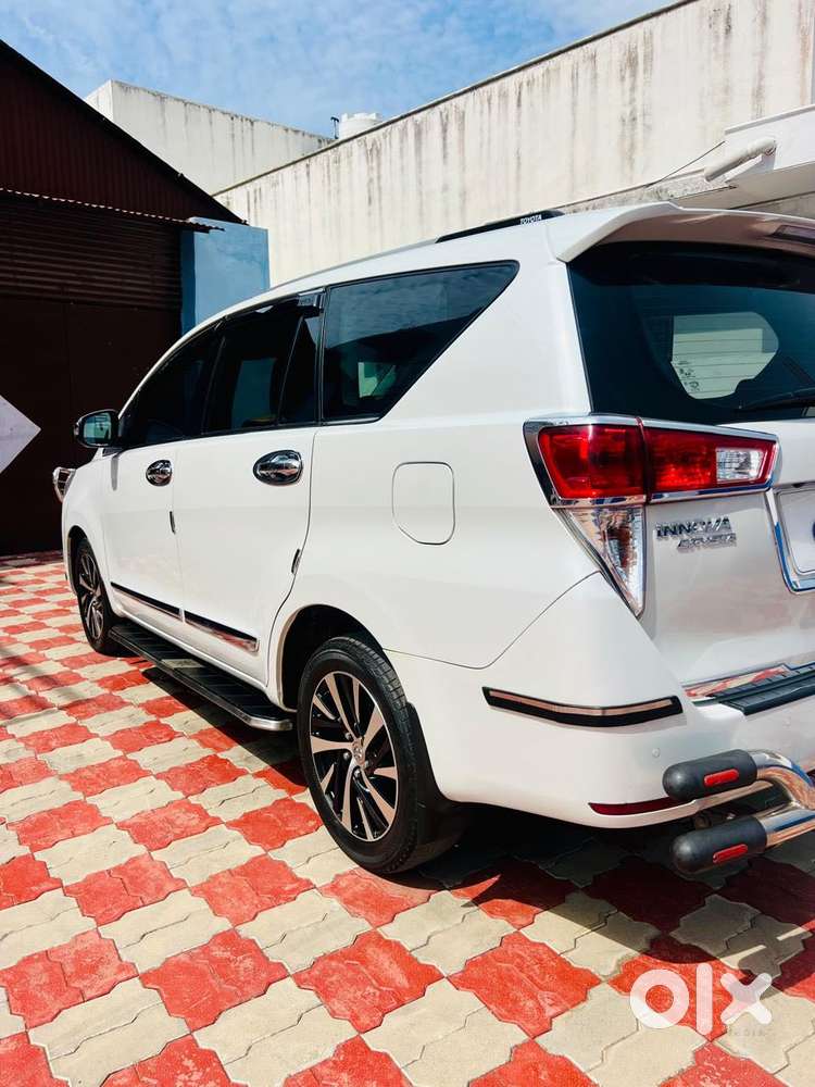 Toyota Innova Crysta 2.4 Z 7 Str, 2023, Diesel