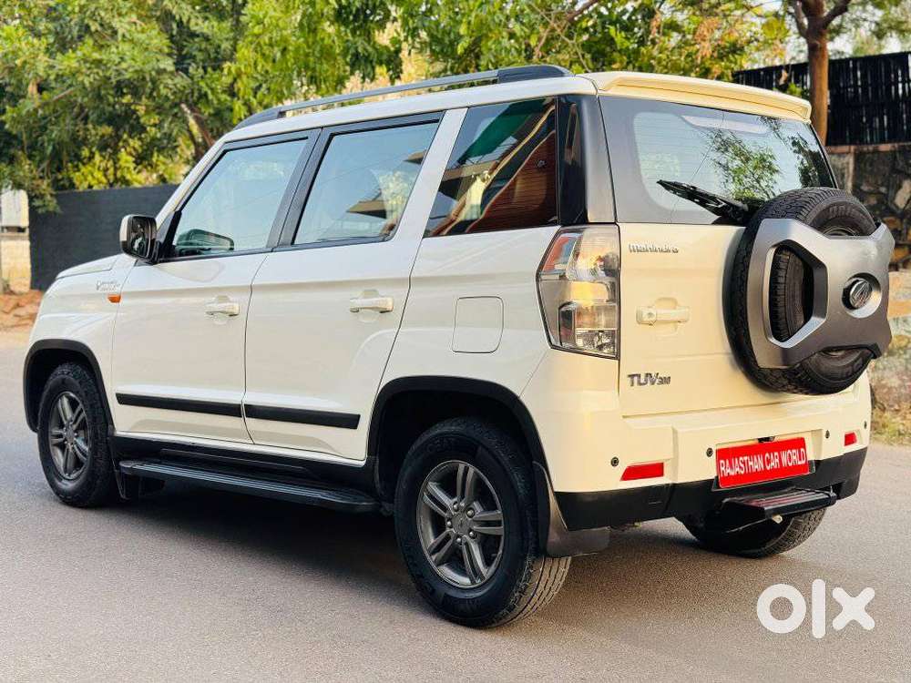 Mahindra Tuv 300 T10, 2020, Diesel