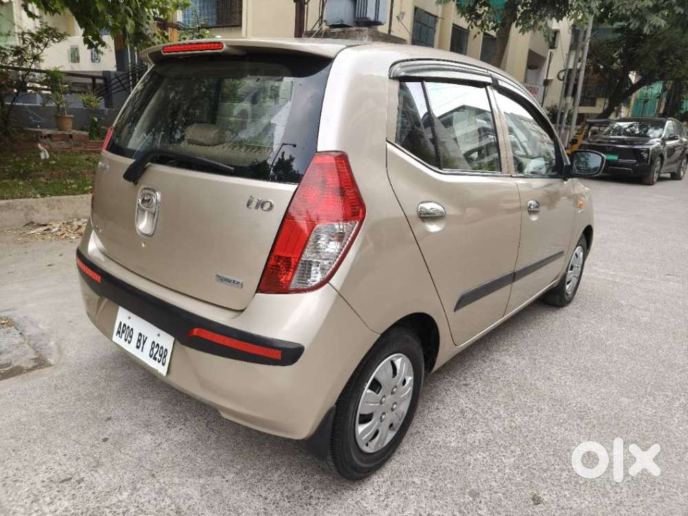 Hyundai I10 Sportz 1.2 At, 2010, Petrol