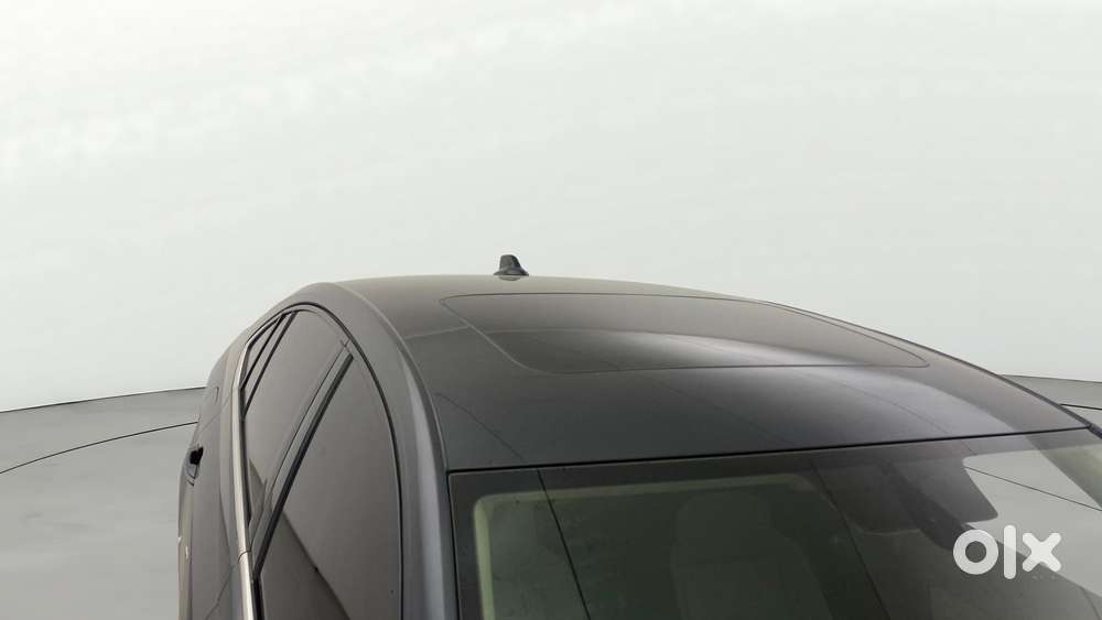 Skoda Slavia 1.0 Tsi Style At, 2022, Petrol