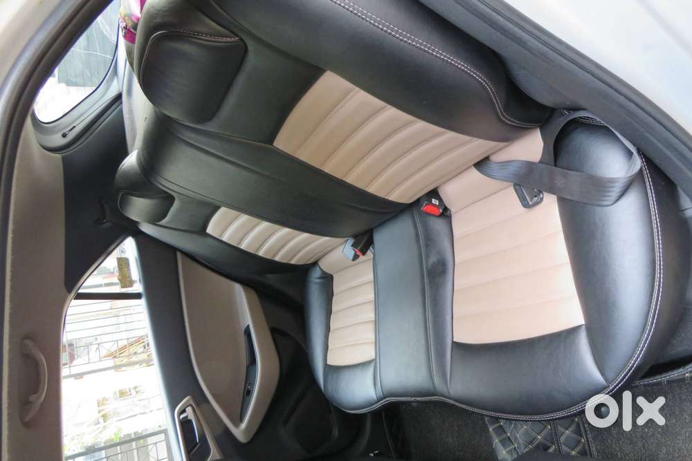 Well-Maintained Hyundai Elite i20 Sportz 2018-19 कारें