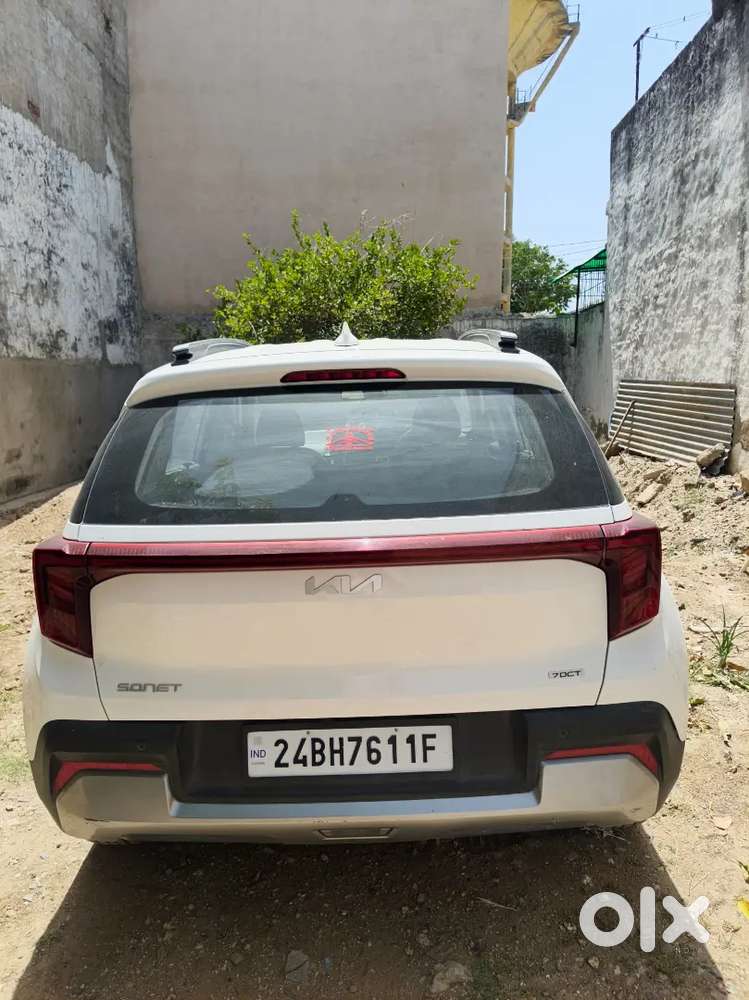 Kia Sonet 2024 Petrol 26000 Km Driven