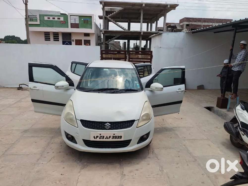 Maruti Suzuki Swift Zdi 2012