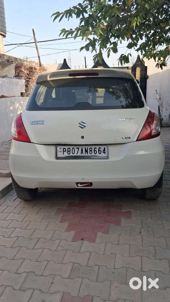 Maruti Suzuki Swift 2013 Diesel 109000 Km Driven
