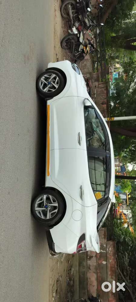 Hyundai Aura 2024 Cng & Hybrids 85000 Km Driven