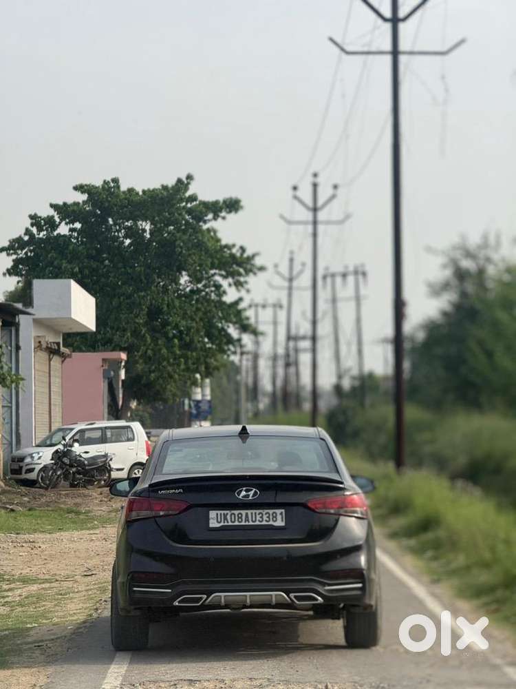 Hyundai Verna 2019 Petrol 32000 Km Driven