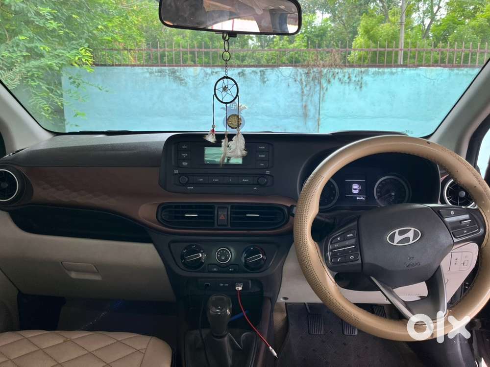 Hyundai Aura 2024 Km Driven