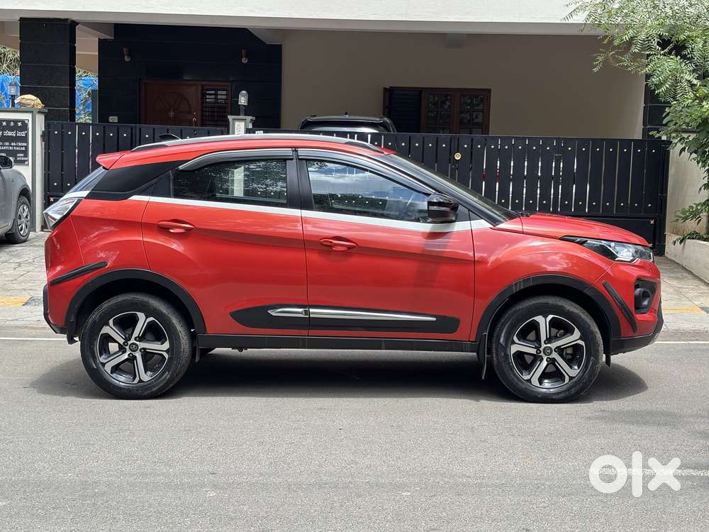Tata Nexon Xz Plus (hs), 2022, Petrol