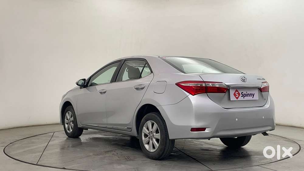 Toyota Corolla Altis G At, 2015, Petrol