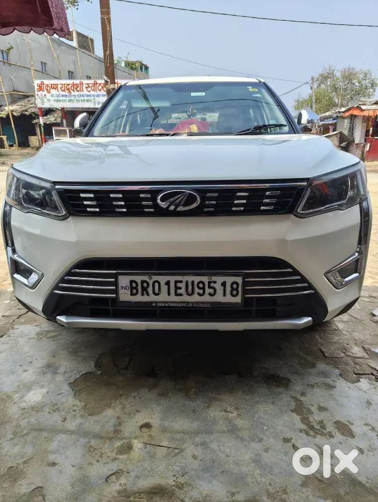 Mahindra Xuv300 2021 Petrol Well Maintained