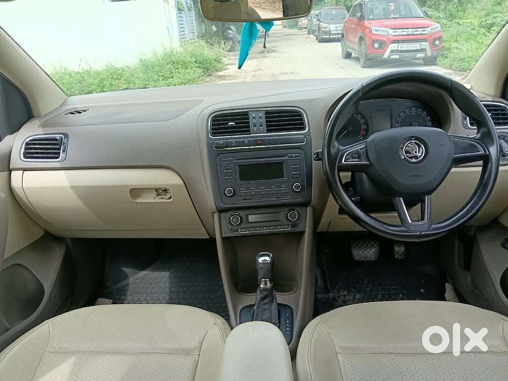 Skoda Rapid [ ] 1.5 Style Plus Tdi At, 2016, Diesel
