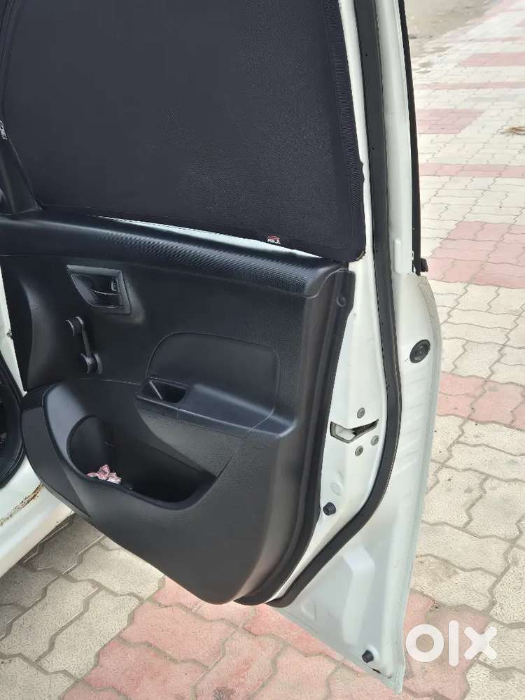 Maruti Suzuki Swift 2013 Diesel Well Maintained