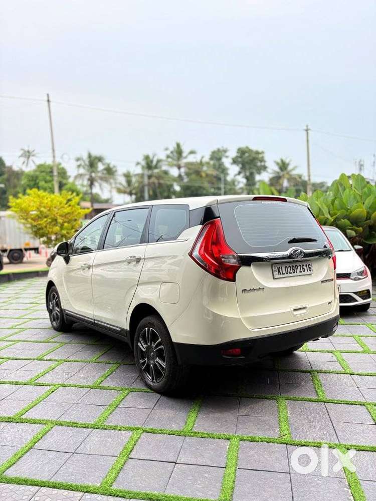 Mahindra Marazzo 1.5 M6 Plus 8 Str, 2021, Diesel