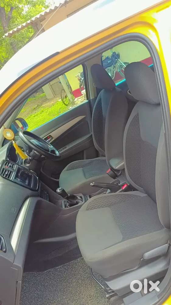 All Papers Ok  Tyre :- 50%-60% Mechanically Perfect Key Less Entry