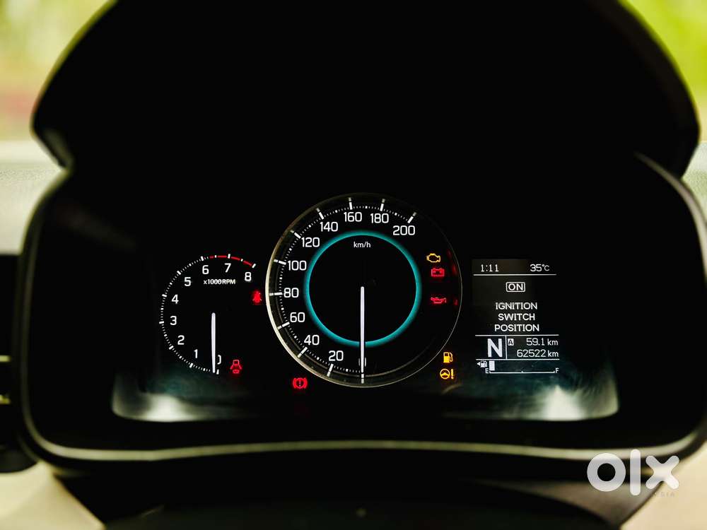 Maruti Suzuki Swift 1.2 Lxi (o), 2017, Petrol