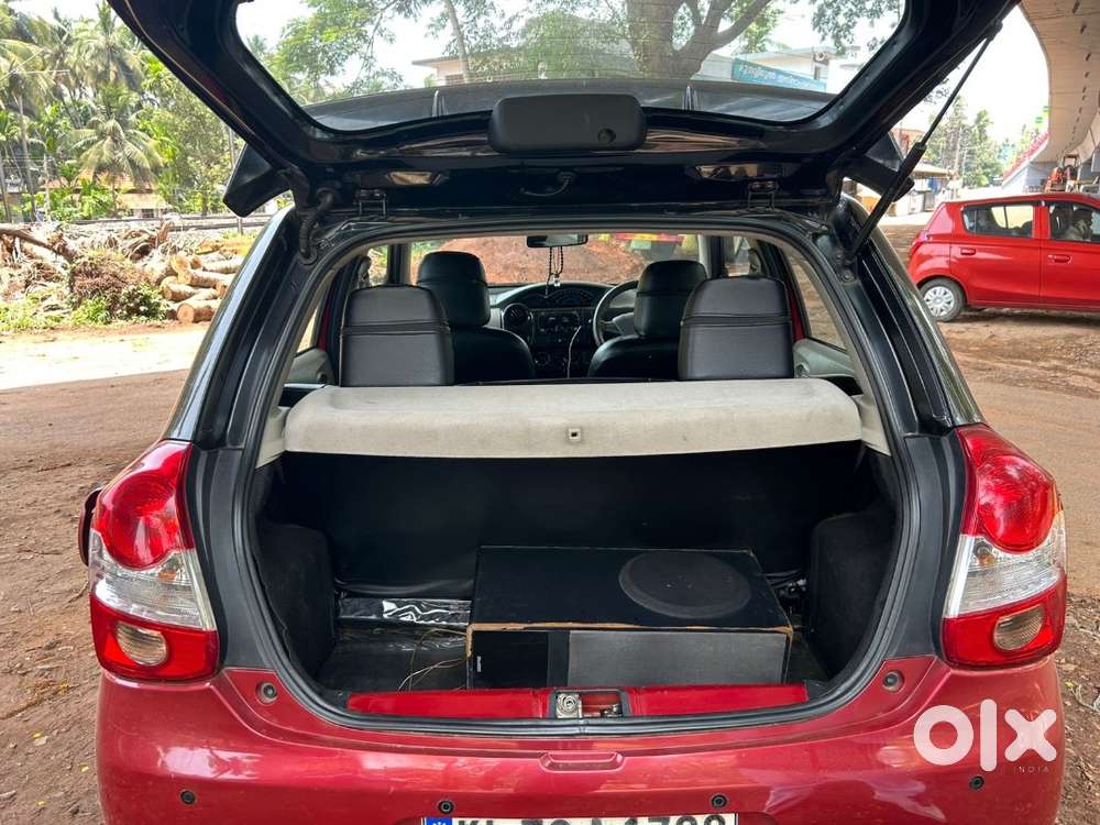 Toyota Etios Liva 2016 Petrol Well Maintained