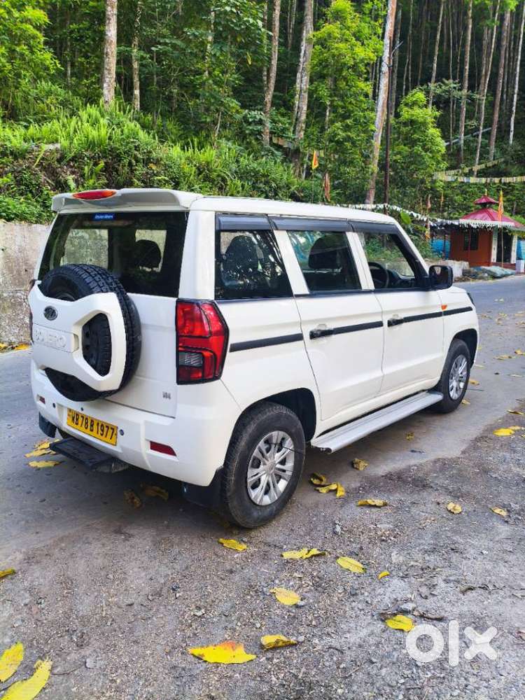 Mahindra Bolero Neo N4, 2021