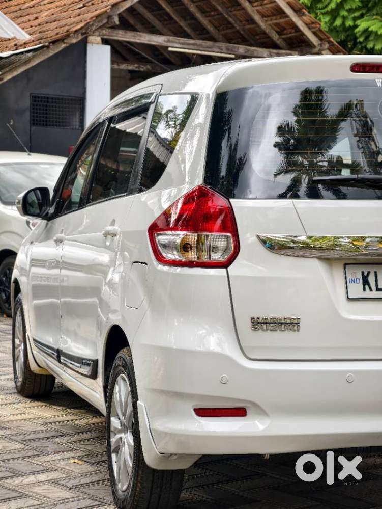 Maruti Suzuki Ertiga 1.5 Zxi, 2016, Petrol