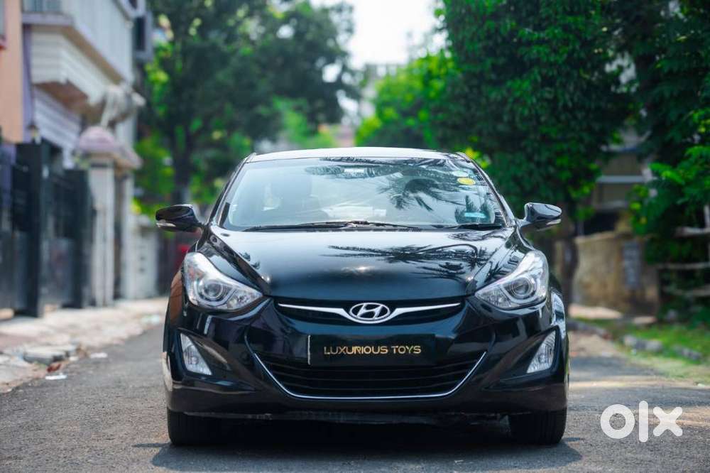 Hyundai Elantra 1.6 S, 2015, Petrol