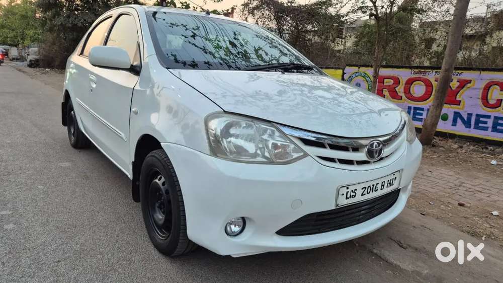 Toyota Etios 2012 Diesel 80000 Km Driven