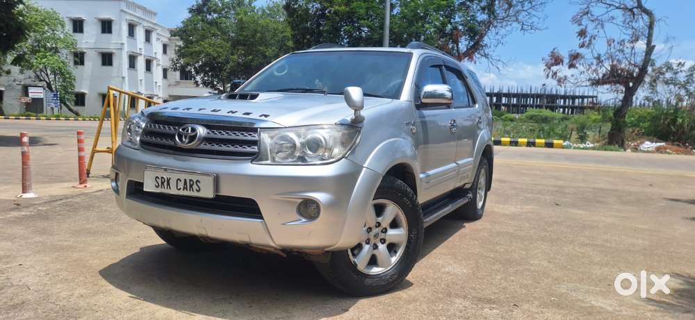 Toyota Fortuner 3.0 4x4 Manual, 2010, Diesel