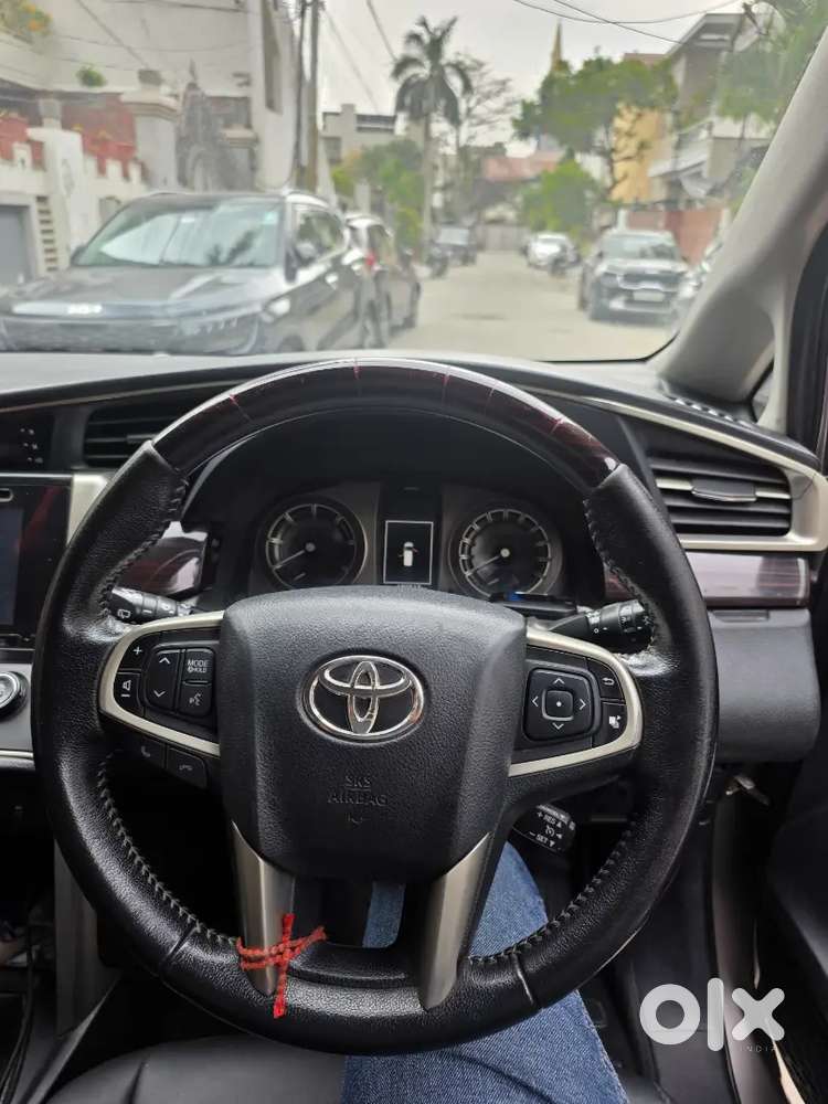 Toyota Innova Crysta 2017