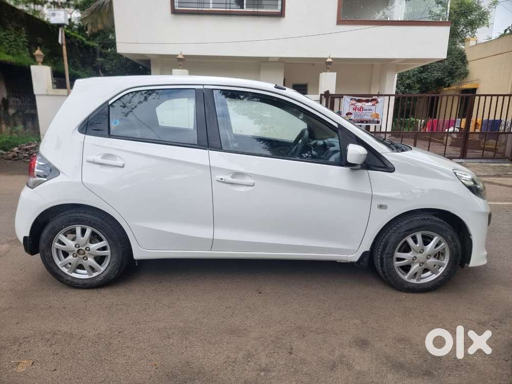 Honda Brio V Automatic, 2014, Petrol